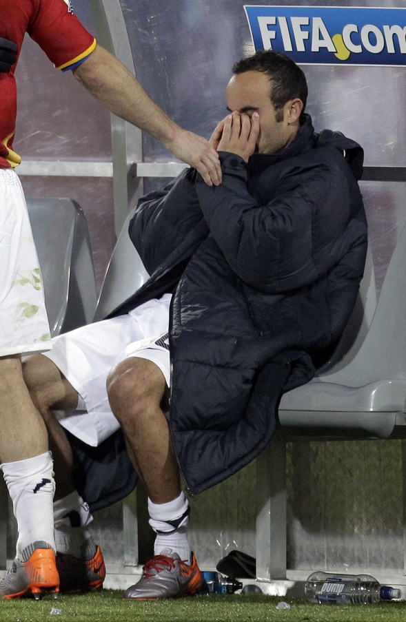 Landon Donovan cries.jpg